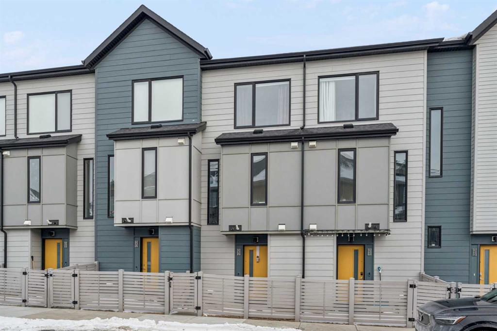 Picture for 22 Evanscrest Court NW