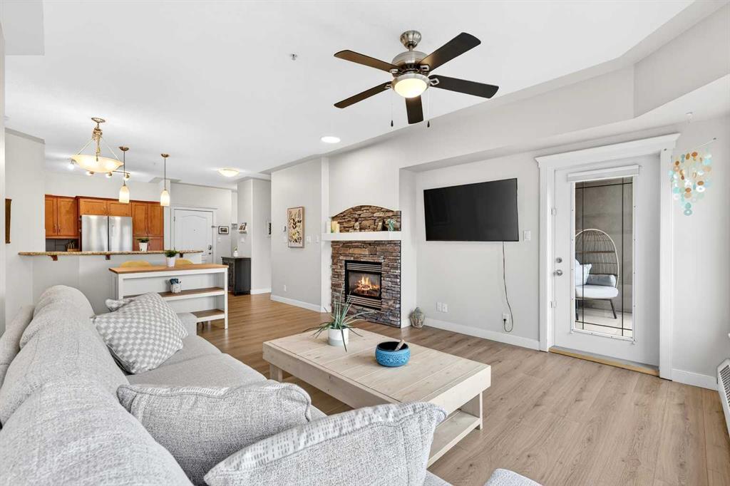 Picture for 519, 10 Discovery Ridge Close SW