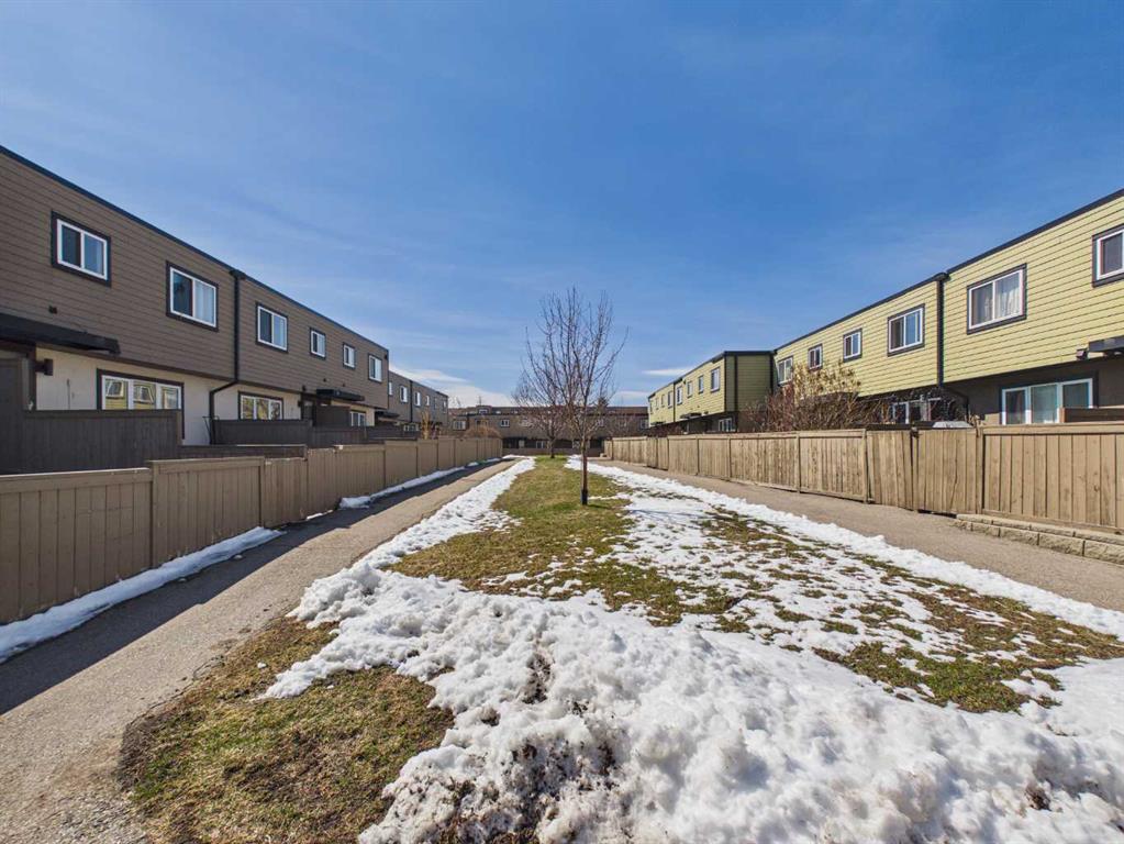 Picture for 68, 3809 45 Street SW