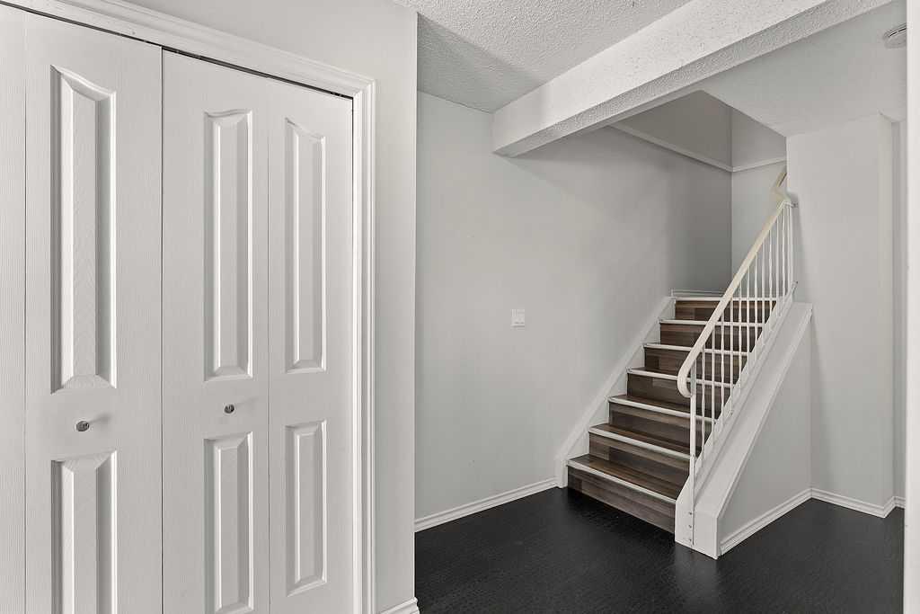 Picture for 56, 5520 1 Avenue SE