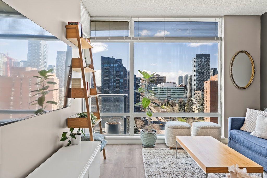 Picture for 1003, 215 13 Avenue SW