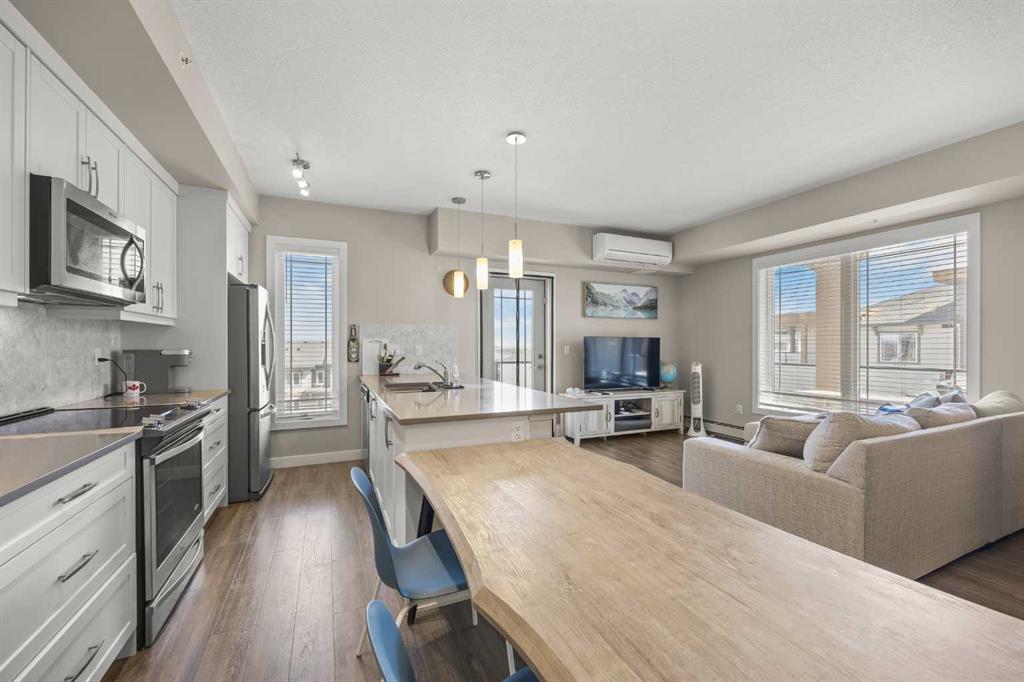 Picture for 401, 150 Auburn Meadows Manor SE