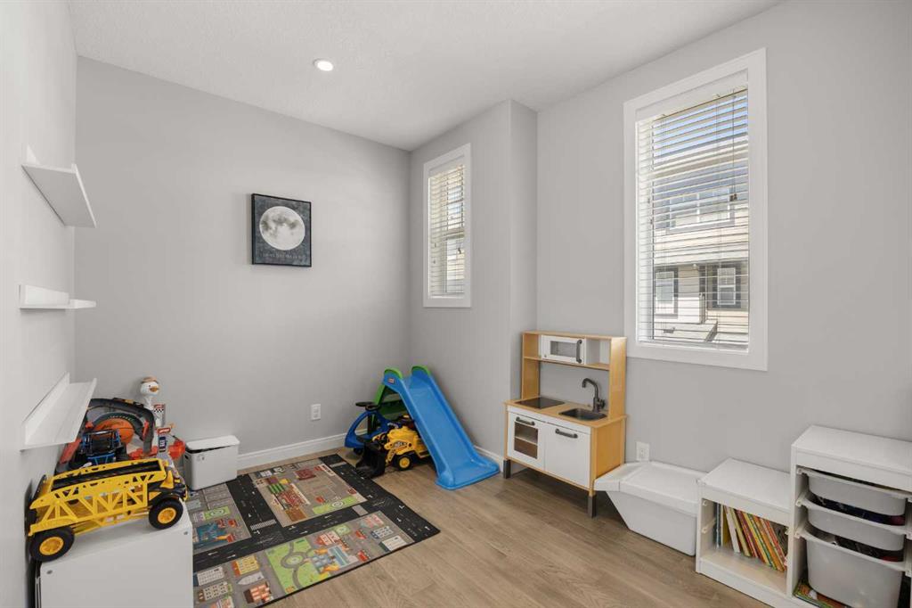 Picture for 309 Wentworth Row SW