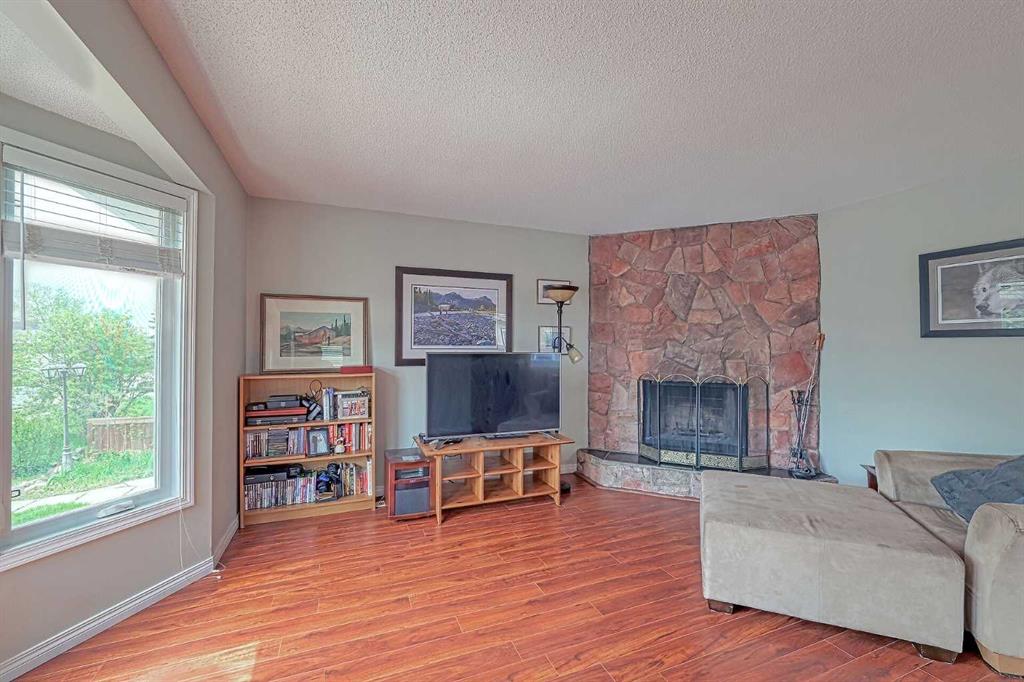 Picture for 328 6 Street 