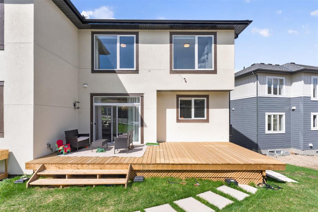 Picture for 148 Crestridge Terrace SW