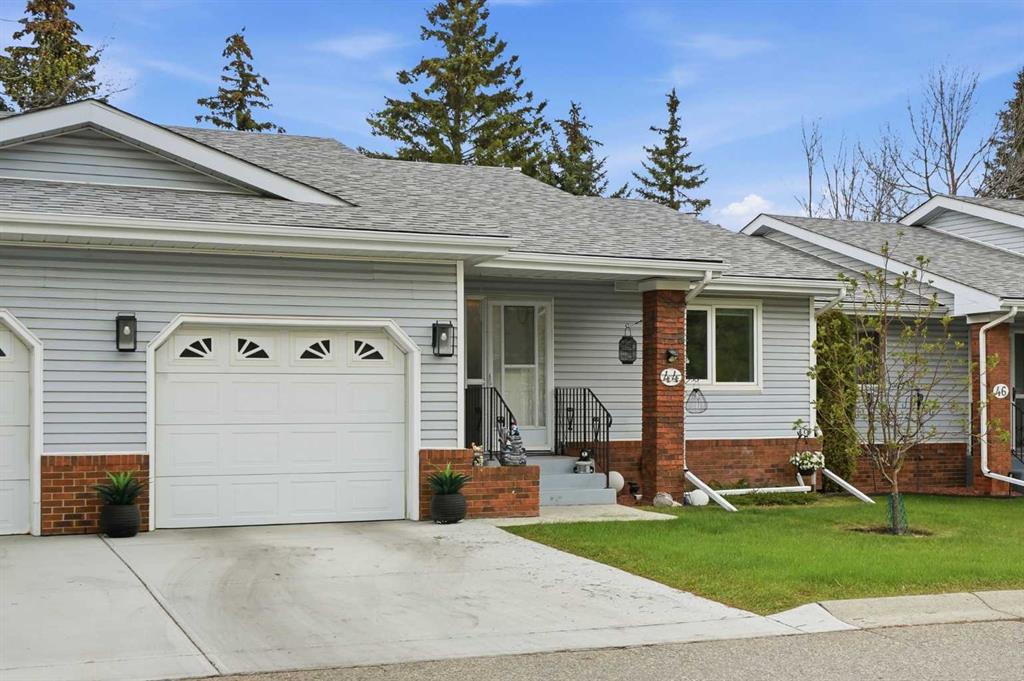 Picture for 44 Vandoos Gardens NW