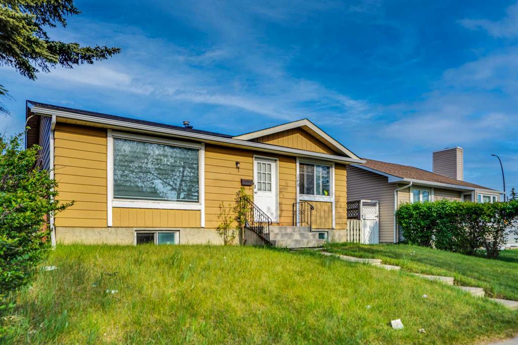 Picture for 168 Castlebrook Drive NE