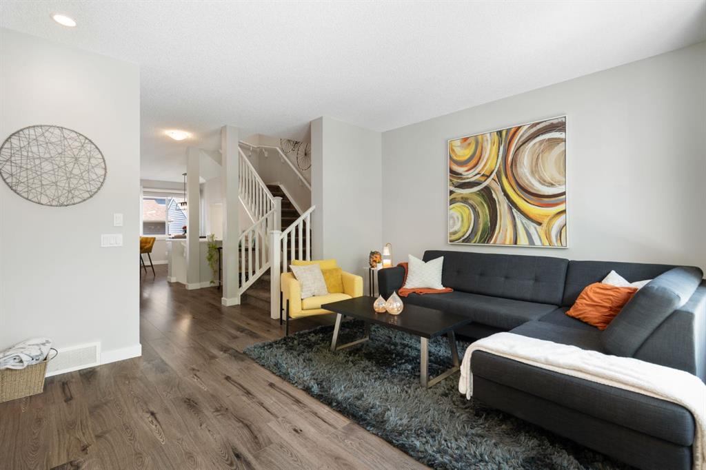 Picture for 89 Seton Terrace SE