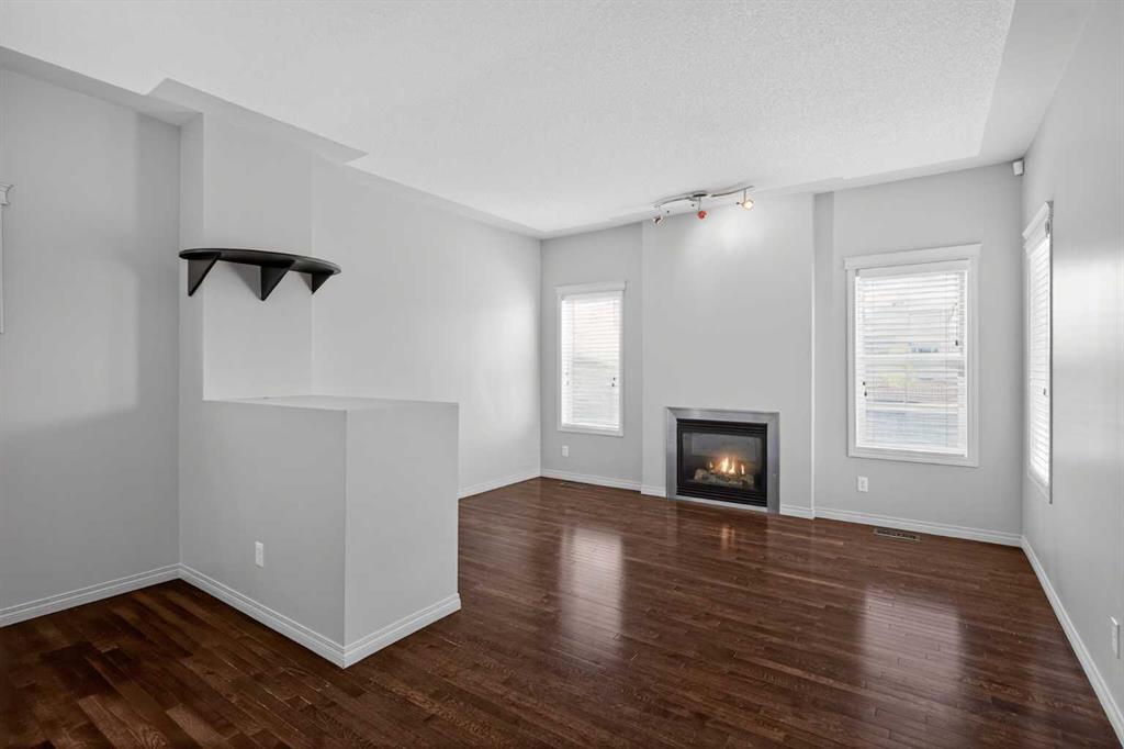 Picture for 243 Silverado Plains Close SW