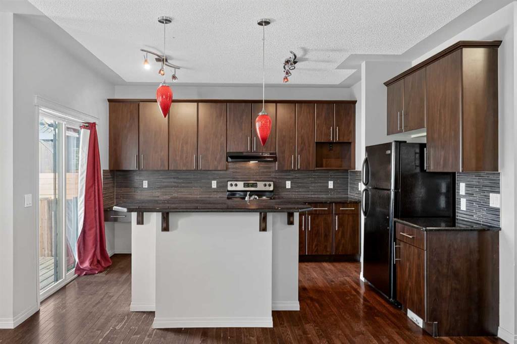 Picture for 243 Silverado Plains Close SW