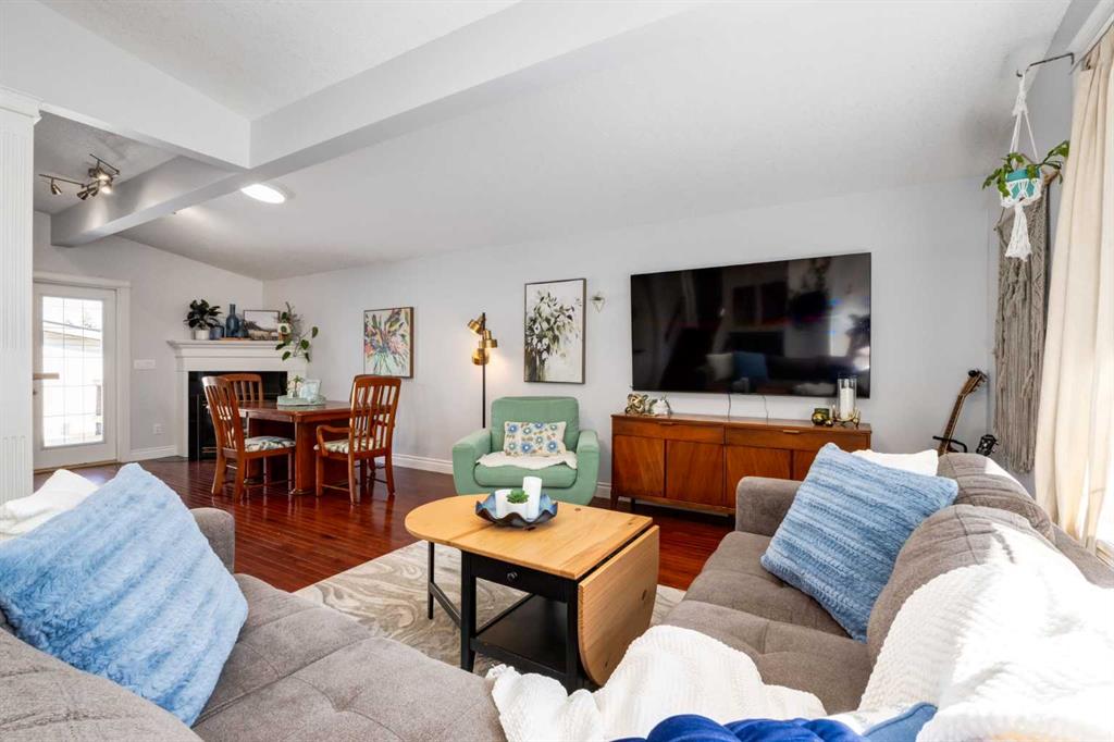 Picture for 9716 Fairmount Drive SE