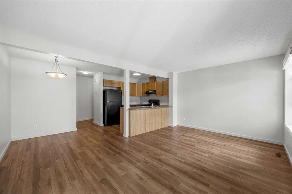 Picture for 27 Panatella Villas NW