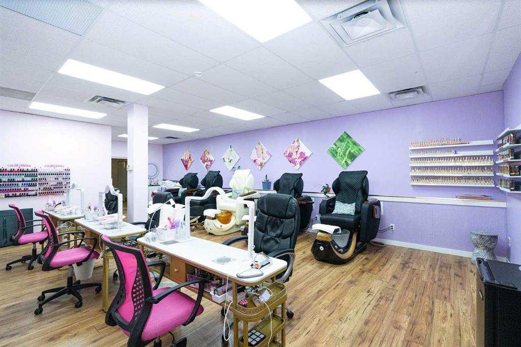 Picture for #2, 28 12 Avenue SE
