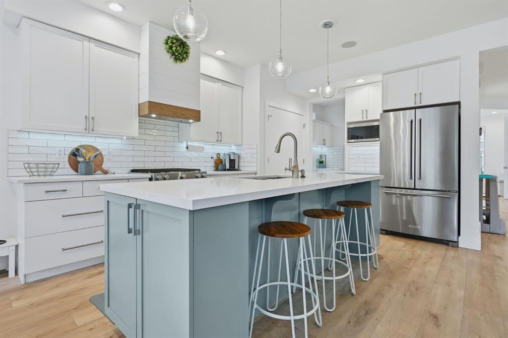 Picture for 266 Somme Avenue SW