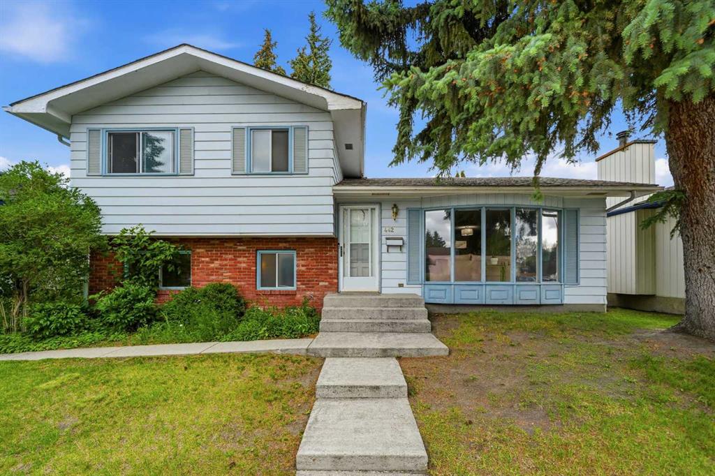 Picture for 442 Queensland Place SE