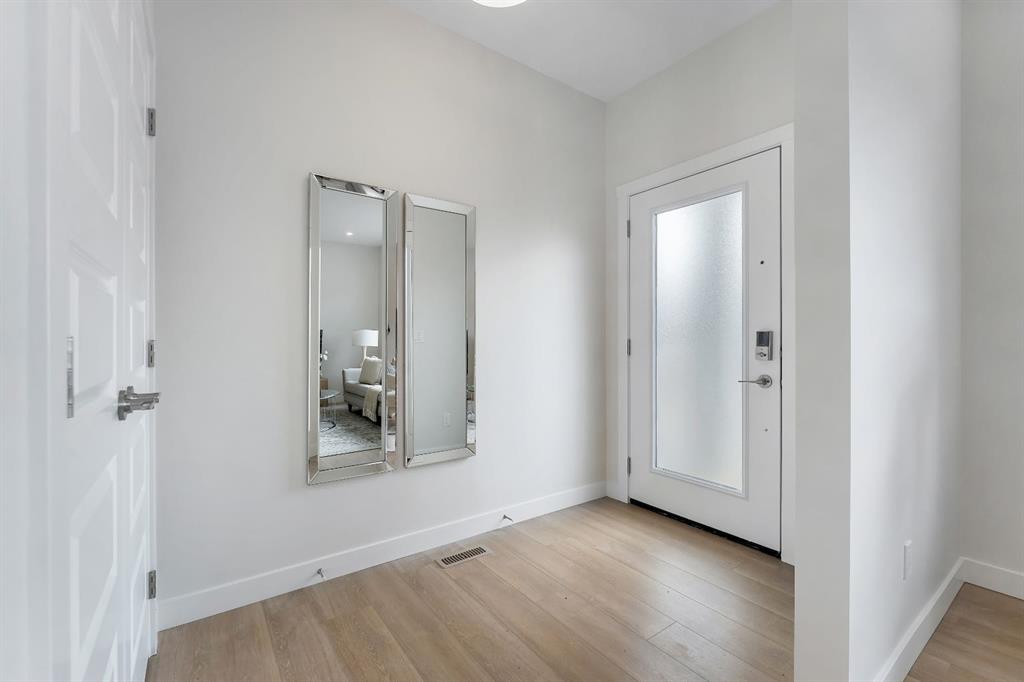 Picture for 416 Lewiston Landing NE