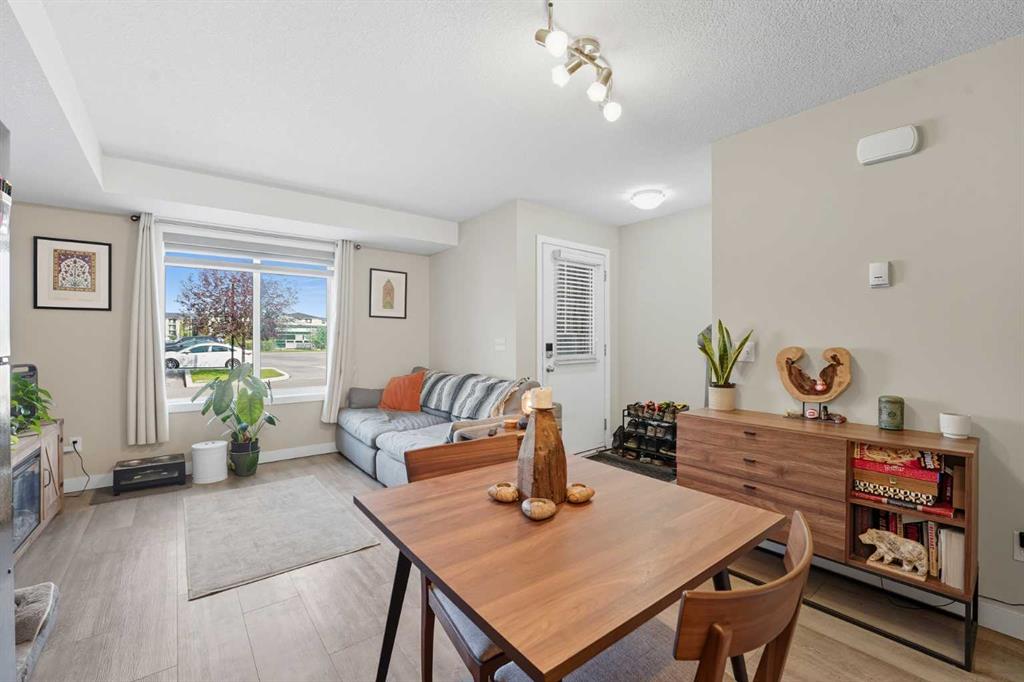 Picture for 14104, 2781 Chinook Winds Drive SW