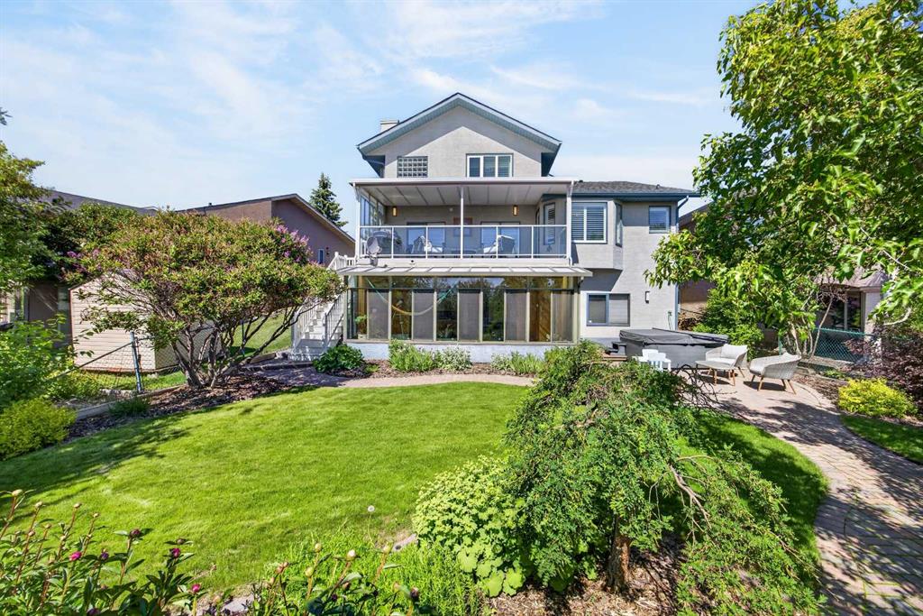 Picture for 2339 Morris Crescent SE