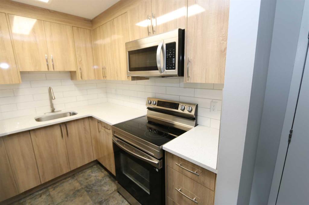 Picture for 4172, 90 Glamis Drive SW