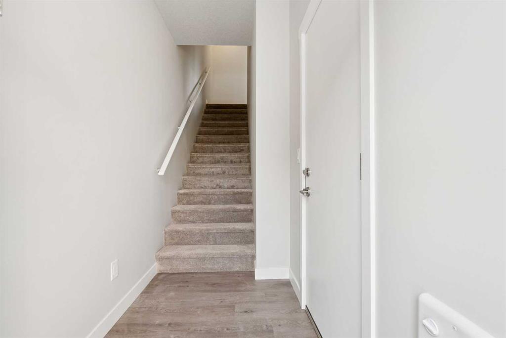 Picture for 107 Shawnee Square SW