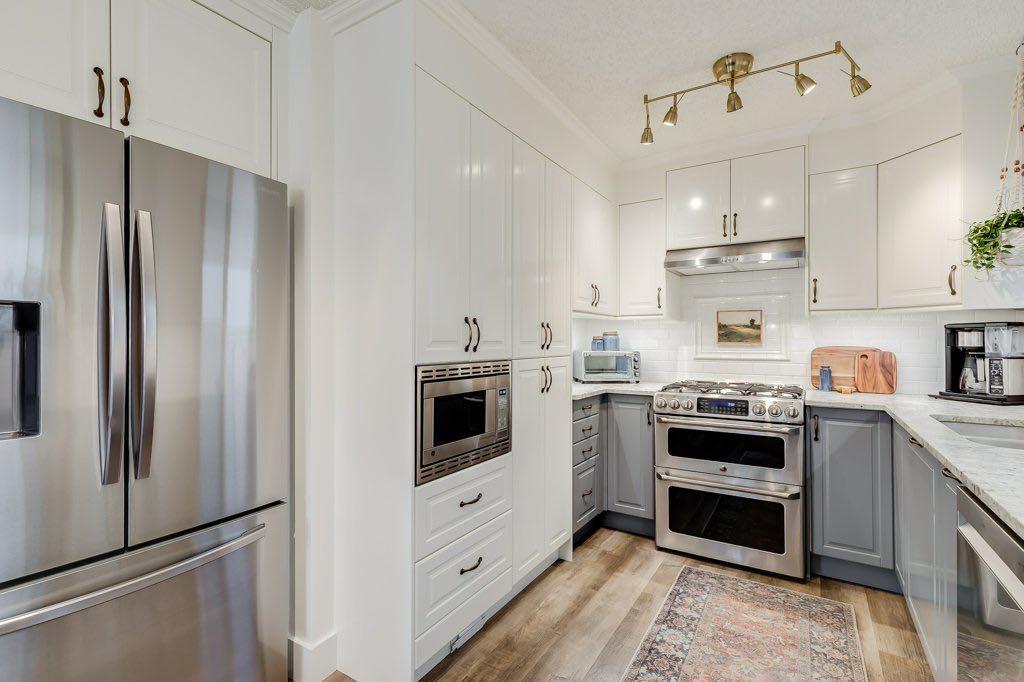 Picture for 1220 Meadowbrook Drive SE