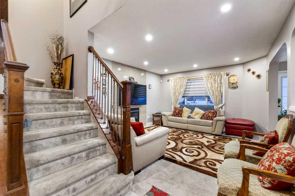 Picture for 57 Saddlemead Road NE