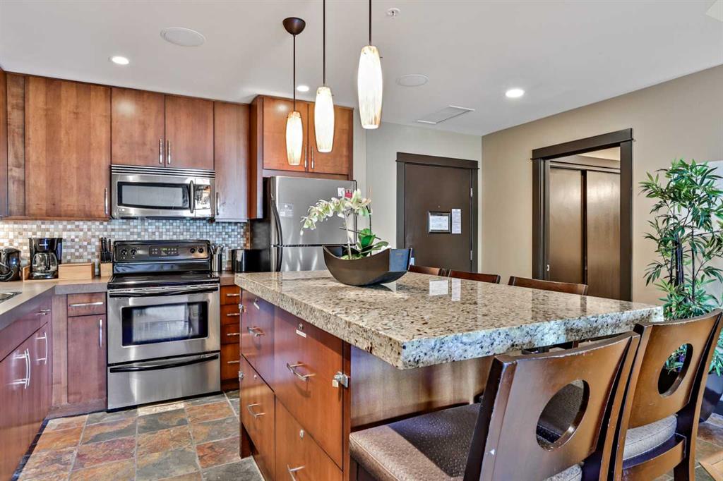 Picture for 319D, 1818 Mountain Avenue  