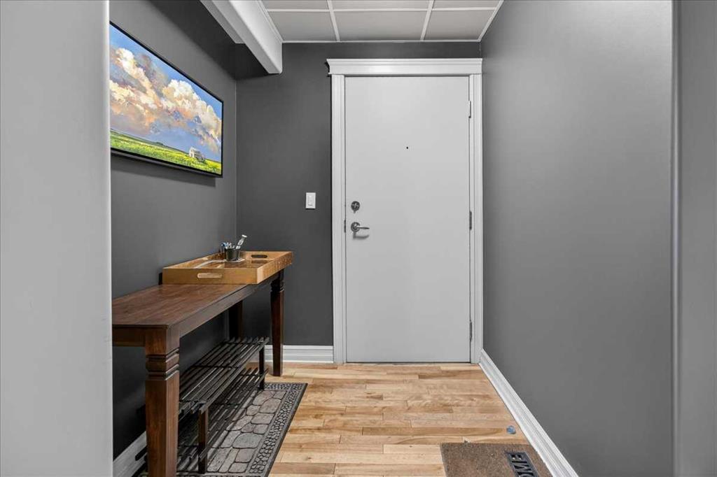 Picture for 1805, 836 15 Avenue SW