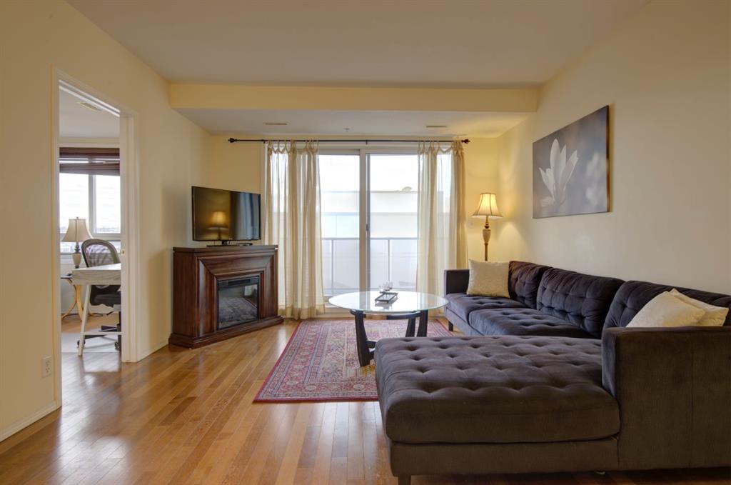 Picture for 1406, 683 10 Street SW