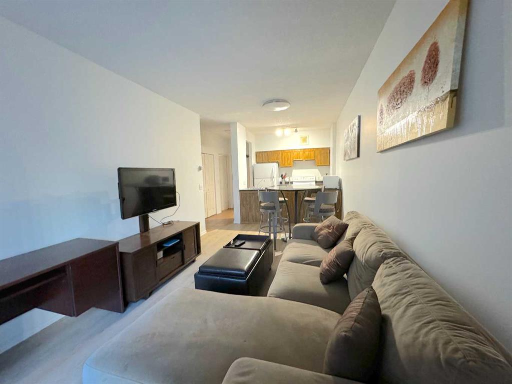 Picture for 202, 738 3 Avenue SW