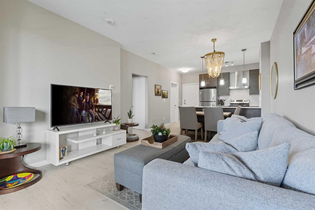 Picture for 304, 122 Mahogany Centre SE