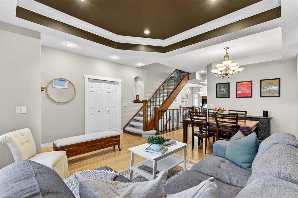 Picture for 2410 35 Street SW