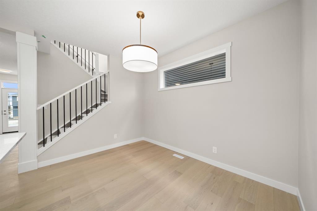 Picture for 102 Sora Gardens SE