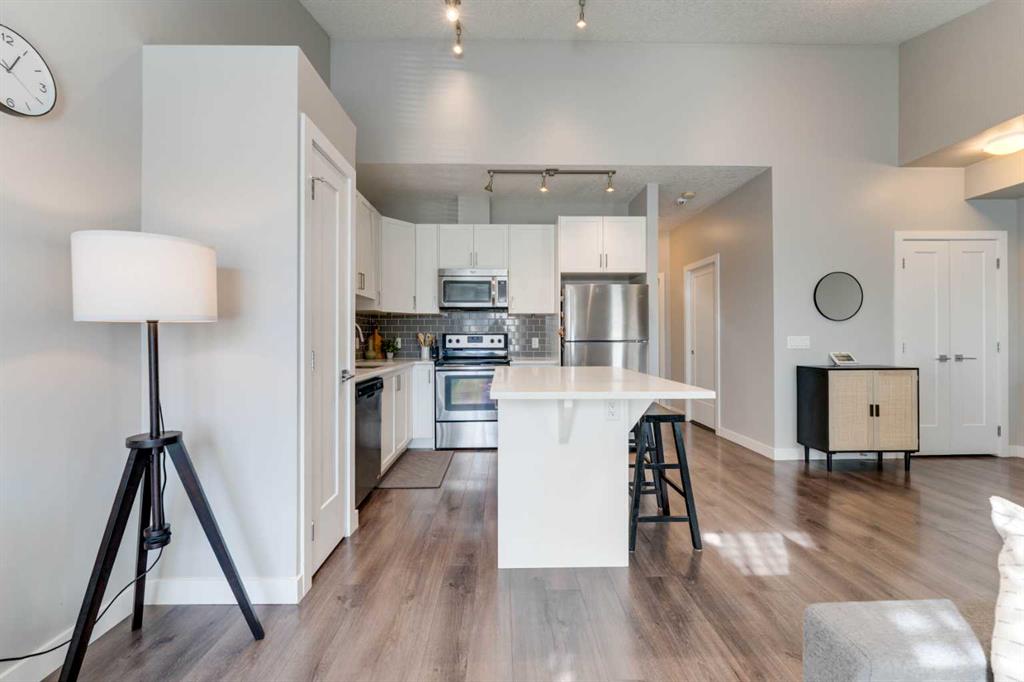 Picture for 165 Evanscrest Gardens NW