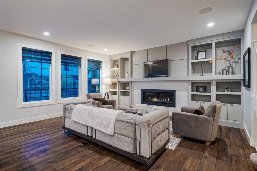 Picture for 1117 Coopers Drive SW