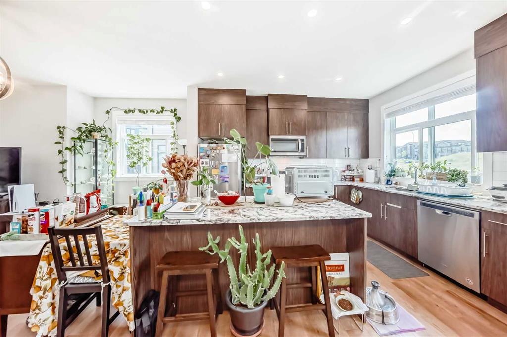 Picture for 118 Sage Meadows Gardens NW