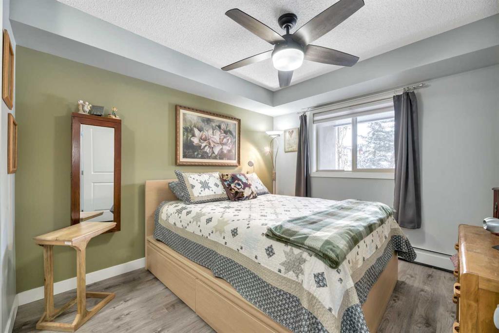 Picture for 8109, 403 Mackenzie Way SW