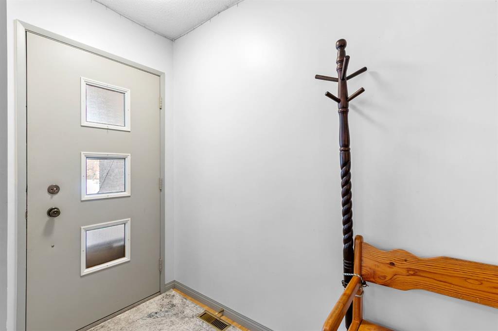 Picture for 4618 48 Avenue 