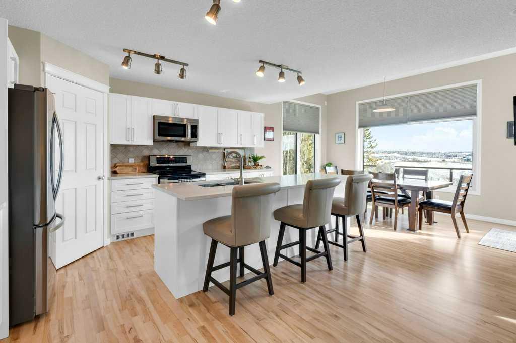 Picture for 210 Kincora Place NW