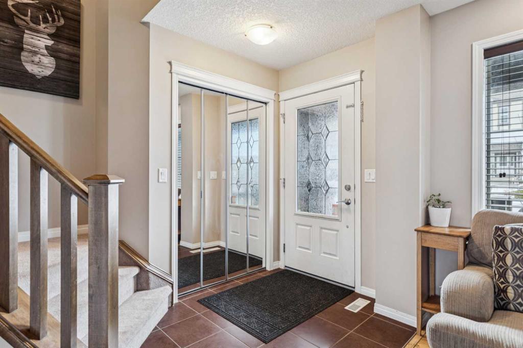 Picture for 77 New Brighton Heights SE