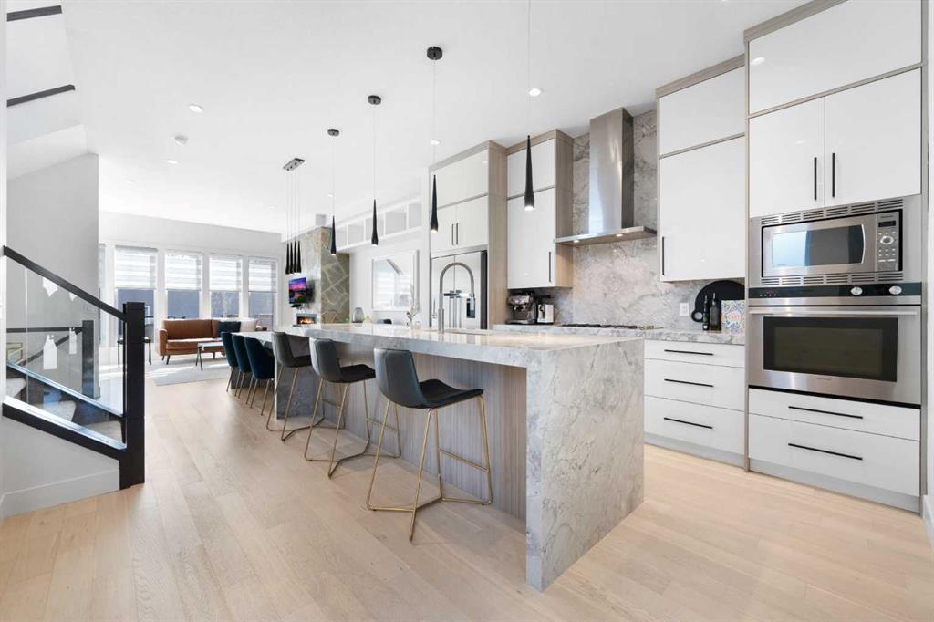 Picture for 231 12 Avenue NE