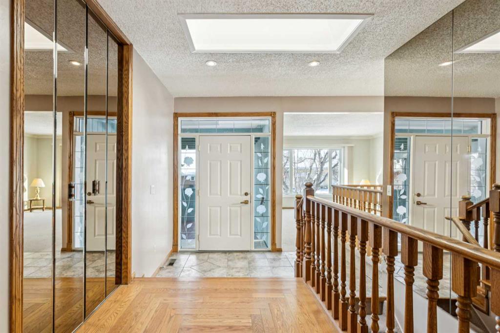 Picture for 328 Norseman Road NW