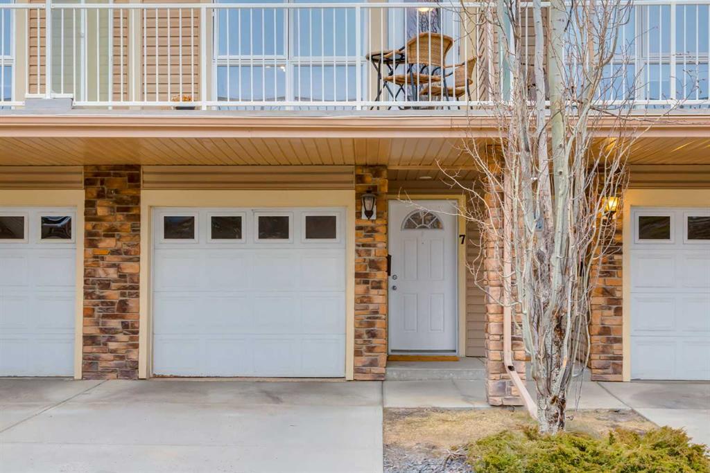 Picture for 172 Rockyledge View NW