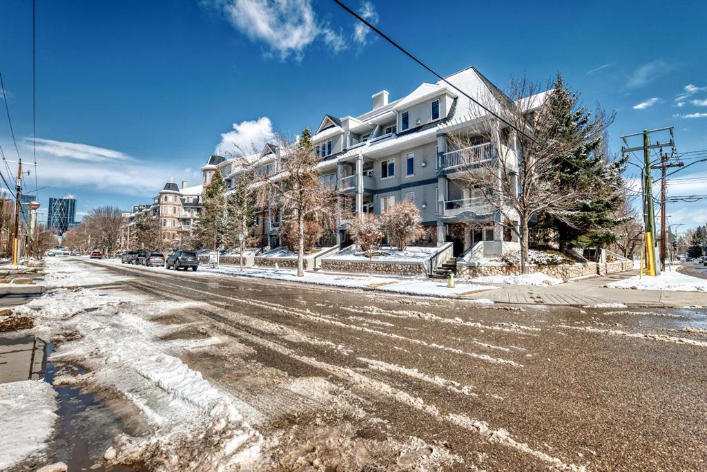 Picture for 104, 2422 Erlton Street SW