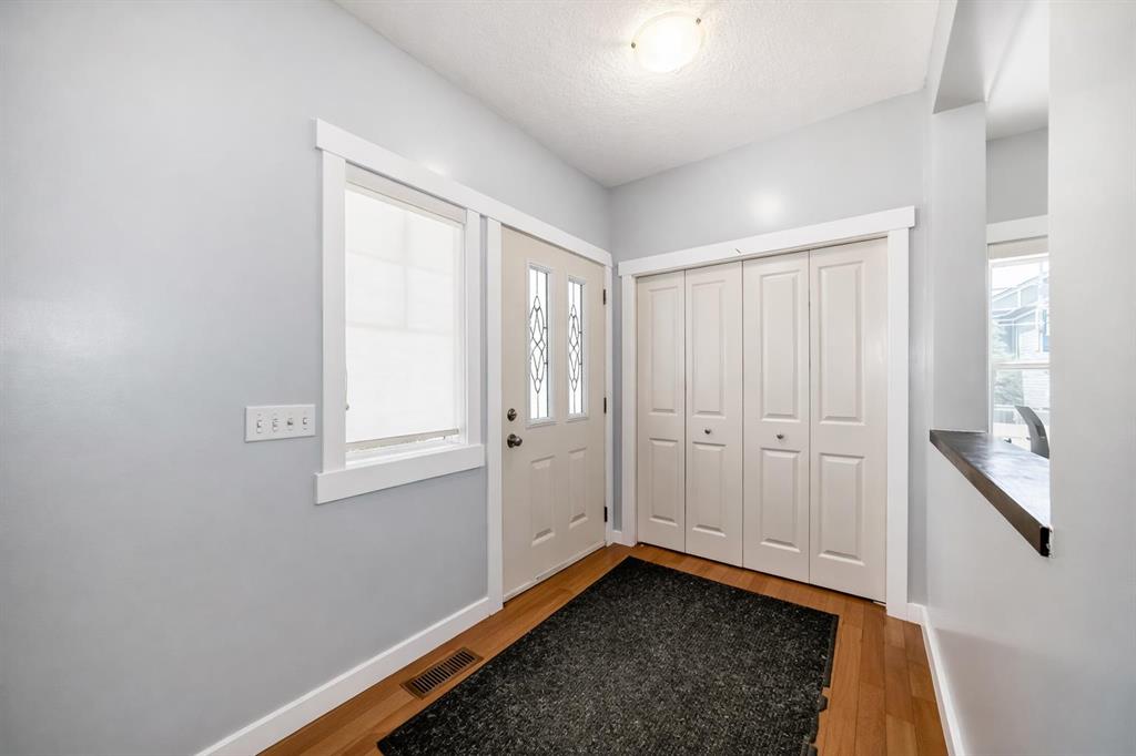 Picture for 104 Panamount Terrace NW