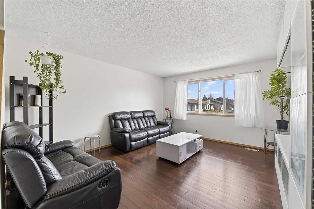 Picture for 533 Summerwood Place SE