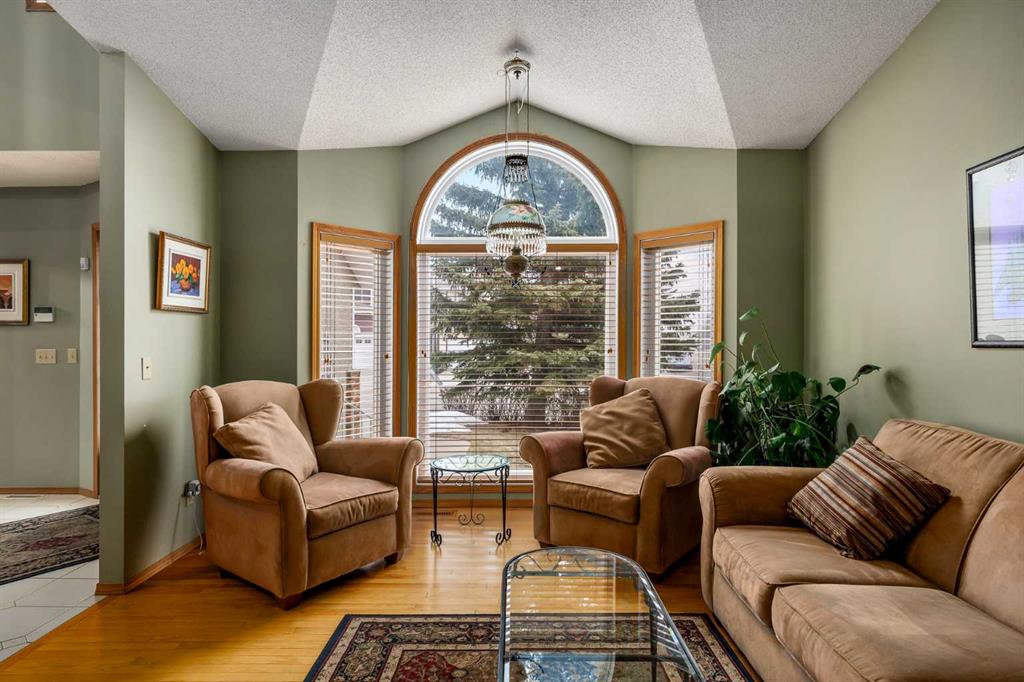 Picture for 290 Edgepark Way NW