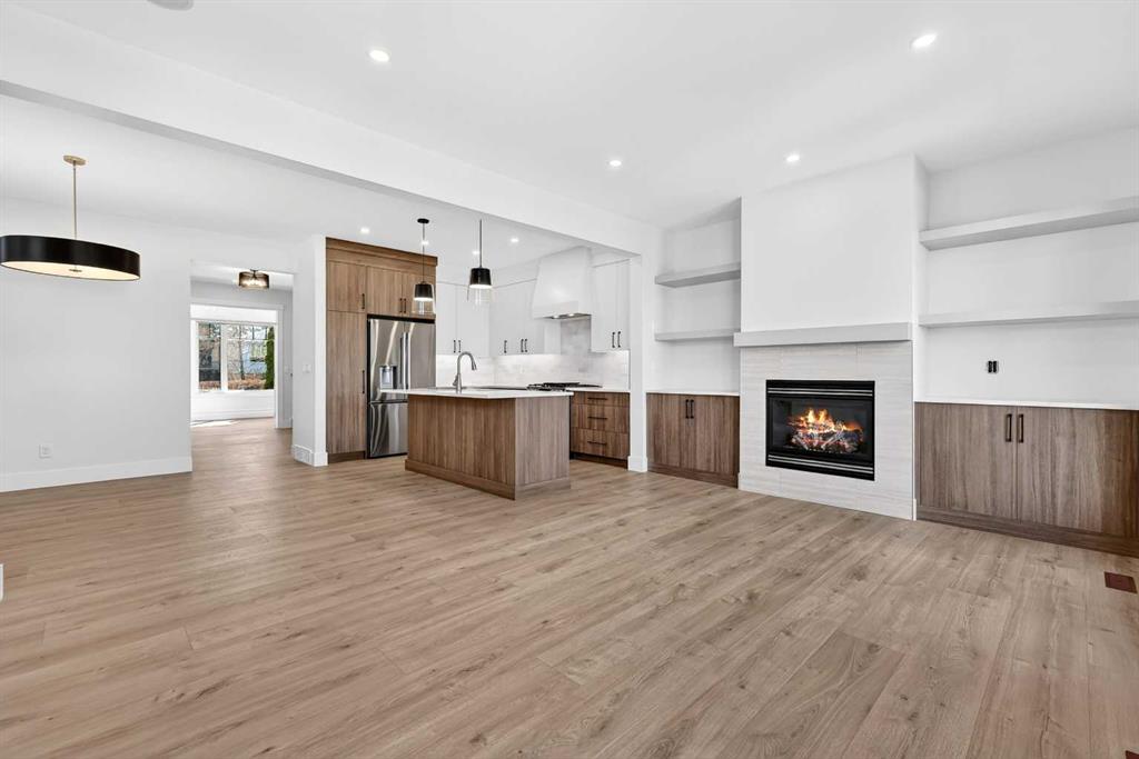 Picture for 2012 37 Avenue SW