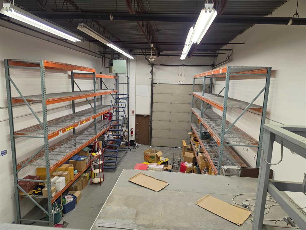 Picture for 8, 3610 29 Street NE