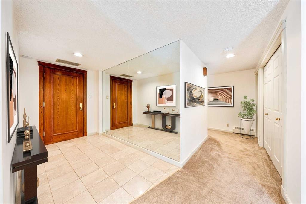 Picture for 720, 728 13 Avenue SW